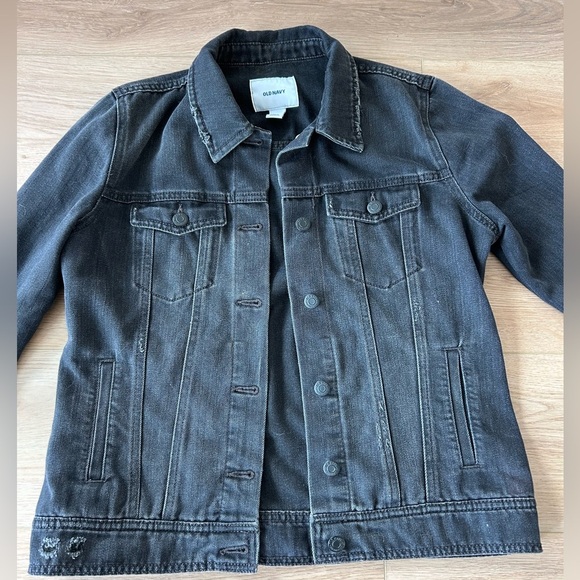 Old Navy Black Distressed Denim Jean Jacket Women’s Size Medium - Picture 1 of 6